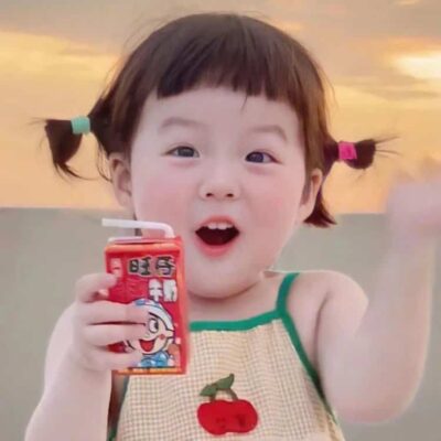 高质量可爱呆萌小孩真人微信头像 2023可爱萌娃头像