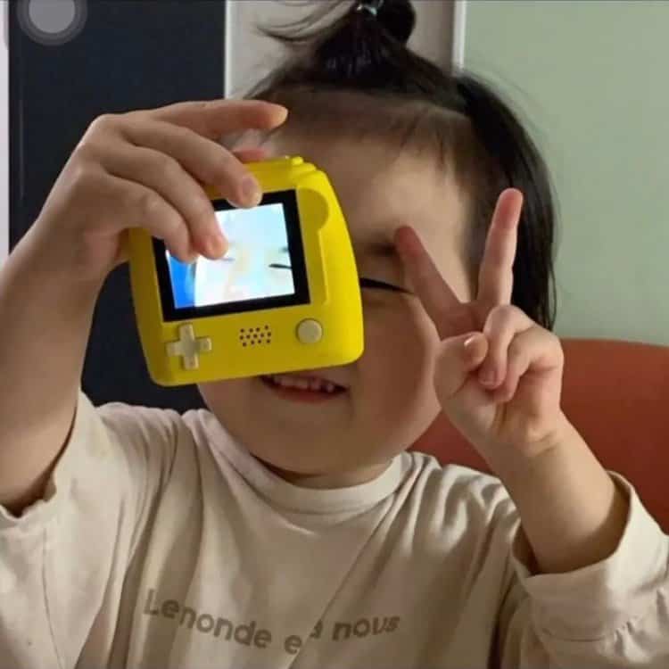 高质量可爱呆萌小孩真人微信头像 2023可爱萌娃头像_5