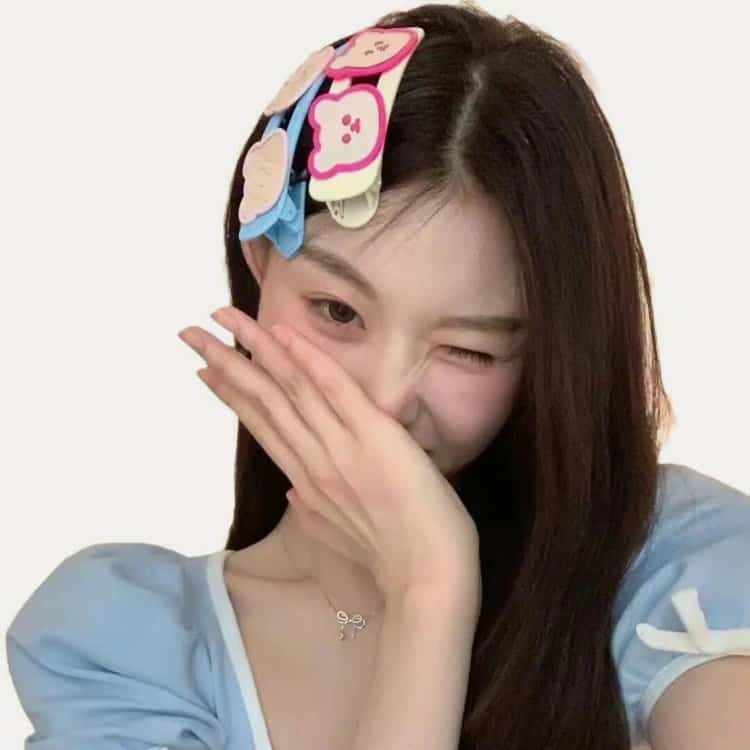 简单耐看奶凶奶凶的可爱女生头像 氛围感真人女头_3