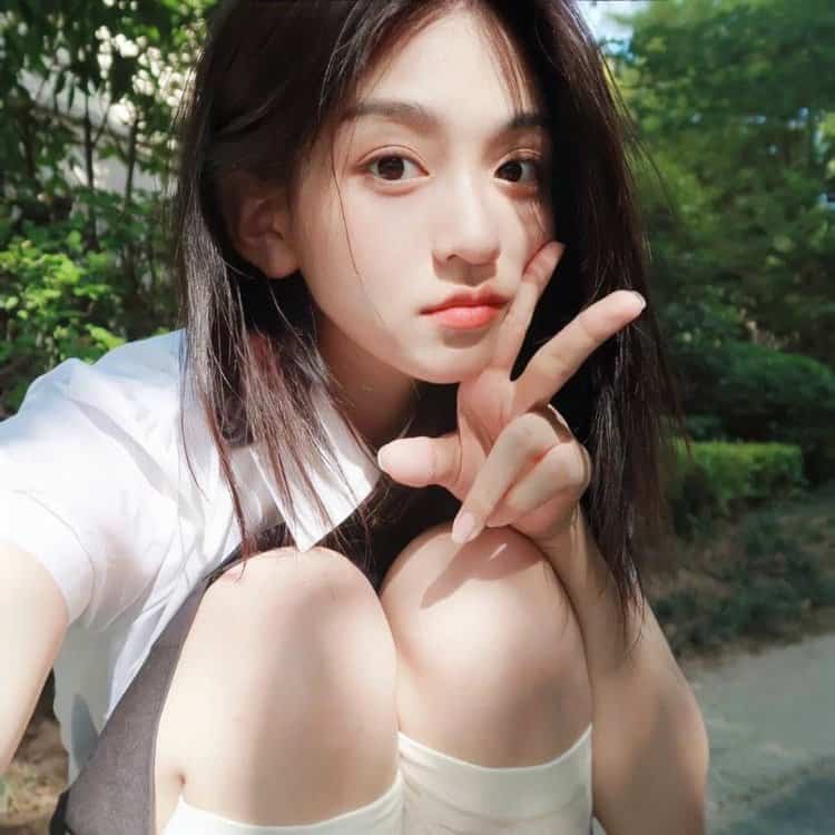 简单耐看奶凶奶凶的可爱女生头像 氛围感真人女头_14