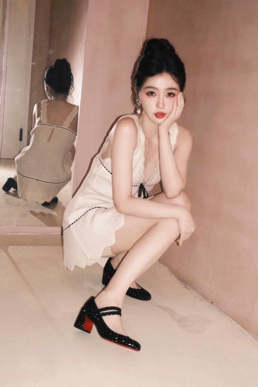 虞书欣复古莓果妆无水印图片_1