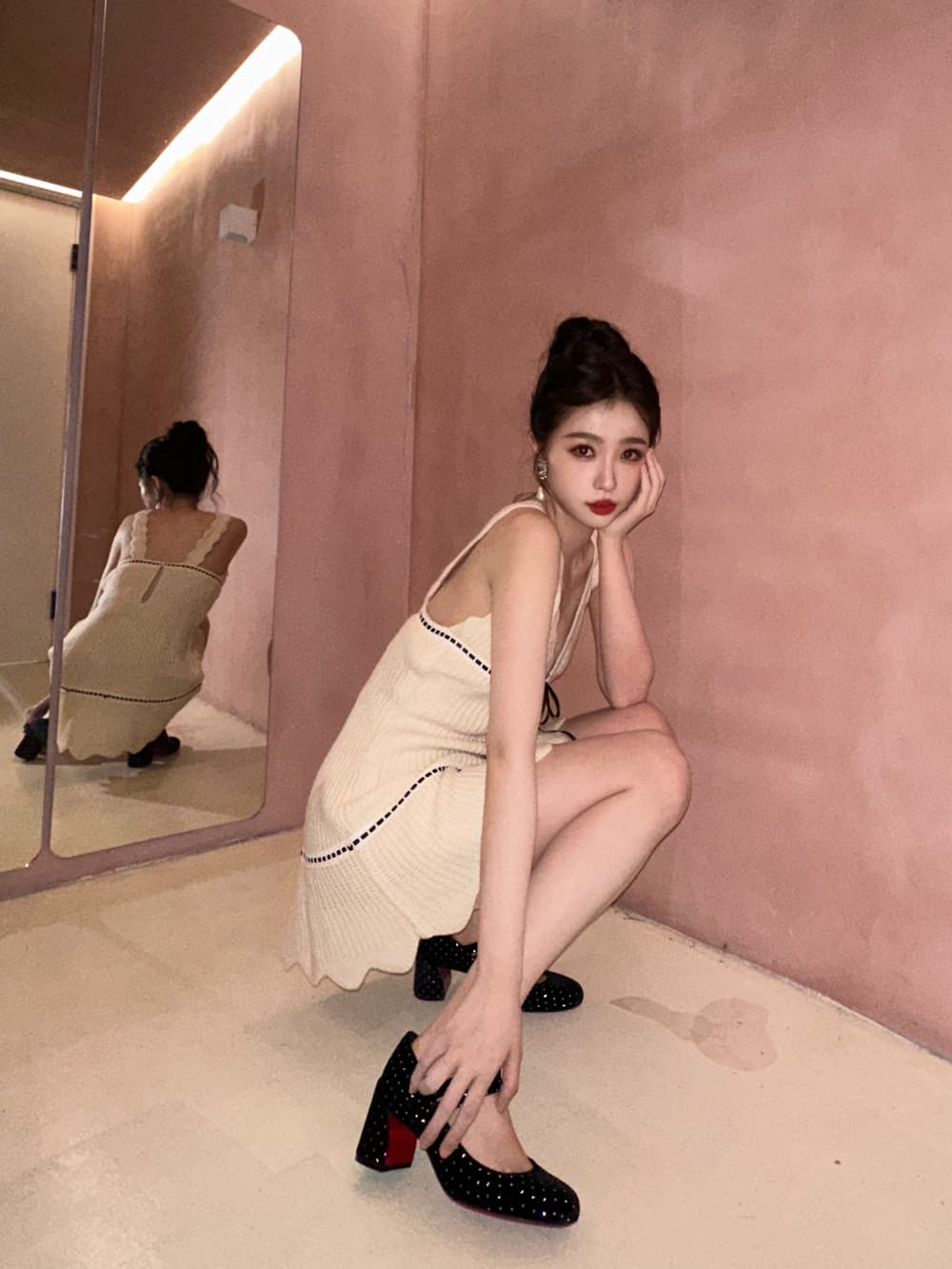 虞书欣复古莓果妆无水印图片_2