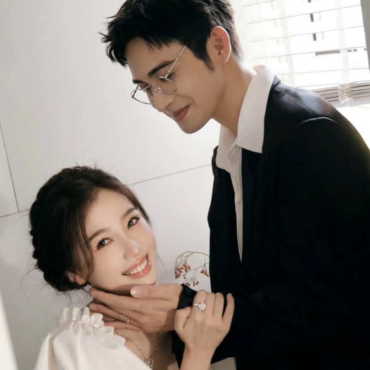 虞书欣和张彬彬的合照情侣头像 “彬临心动”庄羽虞美人CP情头_22