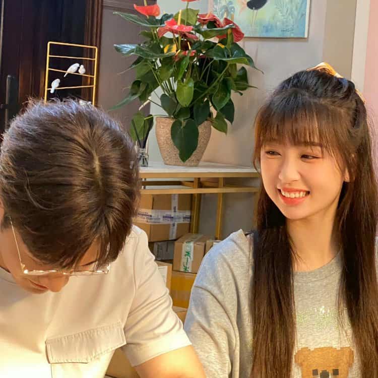 虞书欣和张彬彬的合照情侣头像 “彬临心动”庄羽虞美人CP情头_18