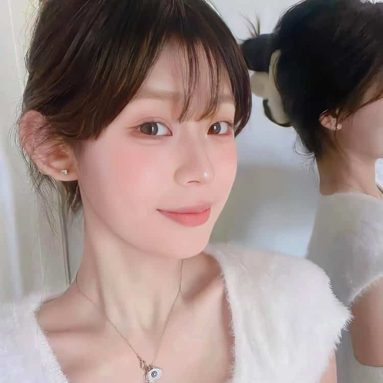 又纯又欲的真人甜美头像 可爱软妹子招桃花女头_11
