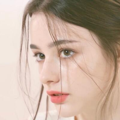 俄罗斯神仙颜值小姐姐Dasha Taran