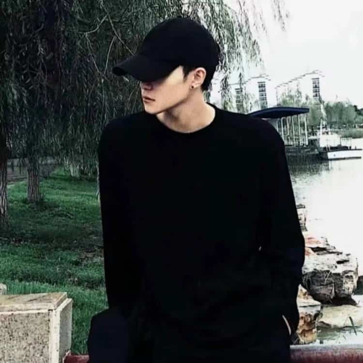 ins高级质感高冷帅气真人男生头像 男_2