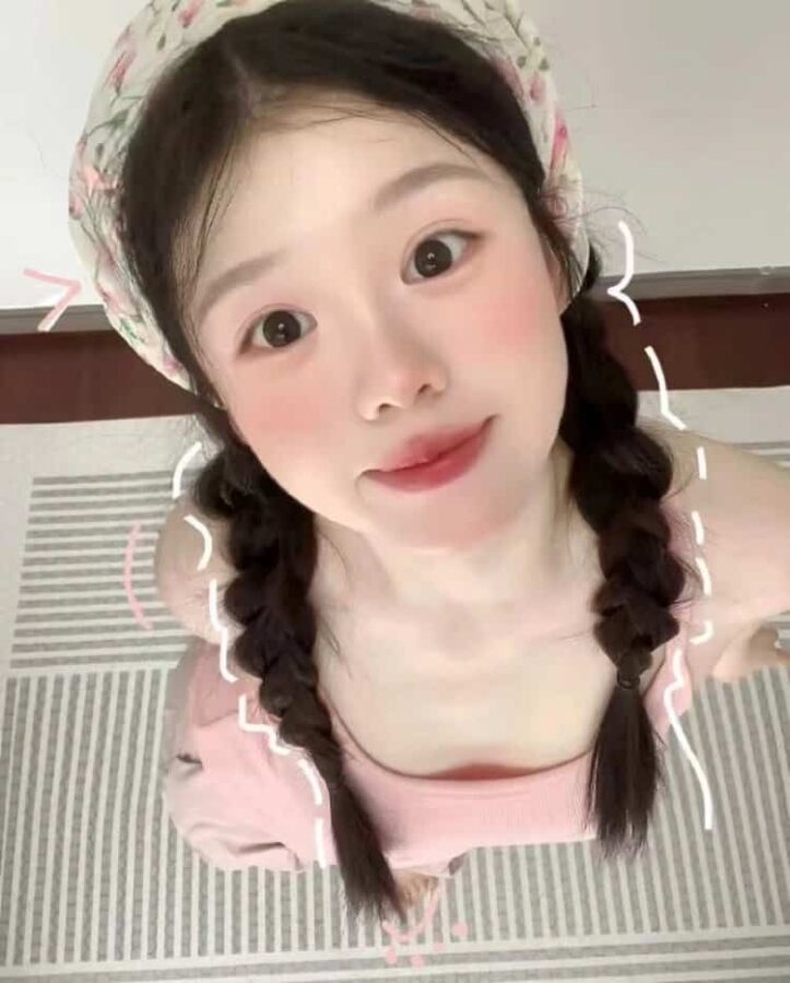 甜美可爱真人软妹子正脸头像图 超好看的软妹纸女生头像_1