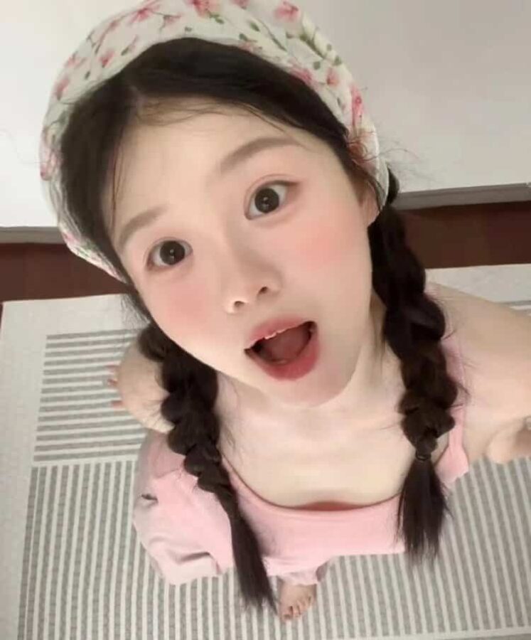 甜美可爱真人软妹子正脸头像图 超好看的软妹纸女生头像_14