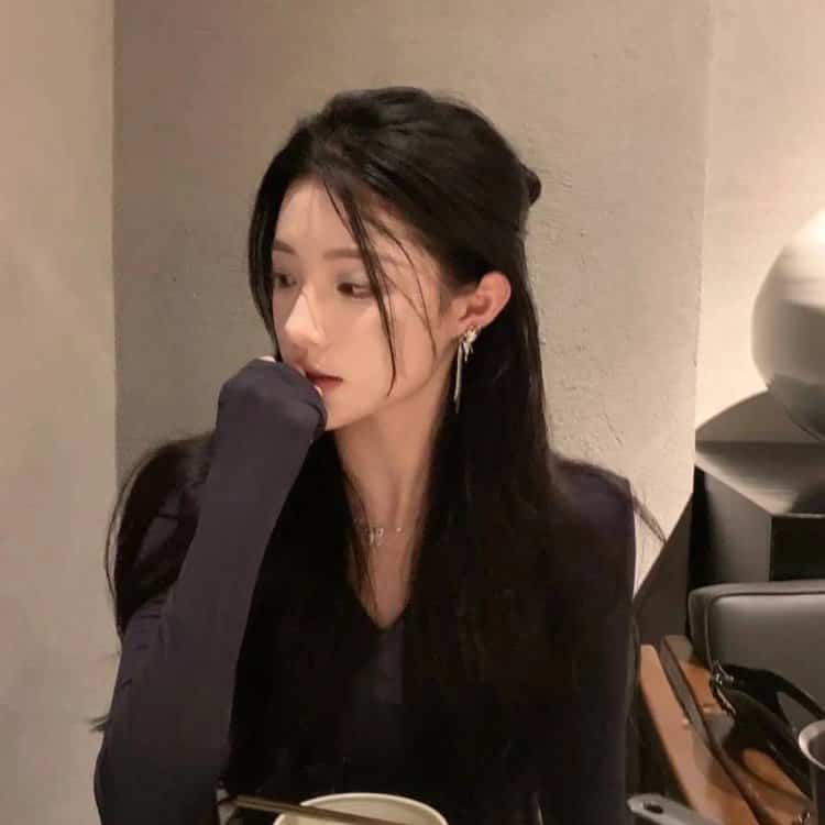 值得你长期不换的女生头像 温柔甜美软妹纸真人头像_9