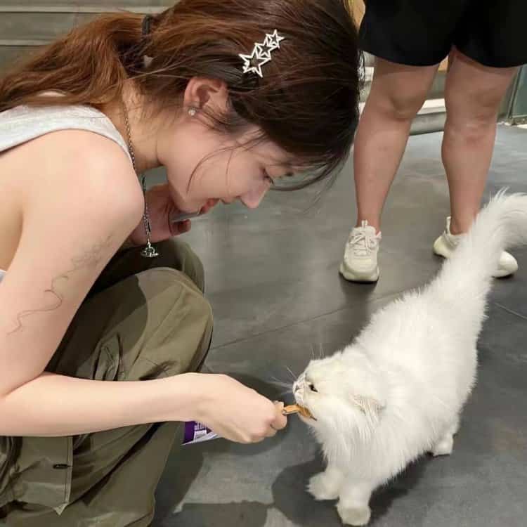 值得你长期不换的女生头像 温柔甜美软妹纸真人头像_22