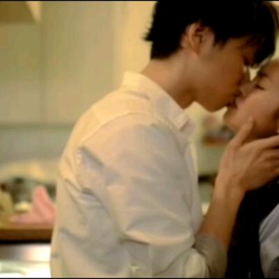 日剧《kiss x kiss x kiss》少妇办公室激战2奶玉最佳搭配