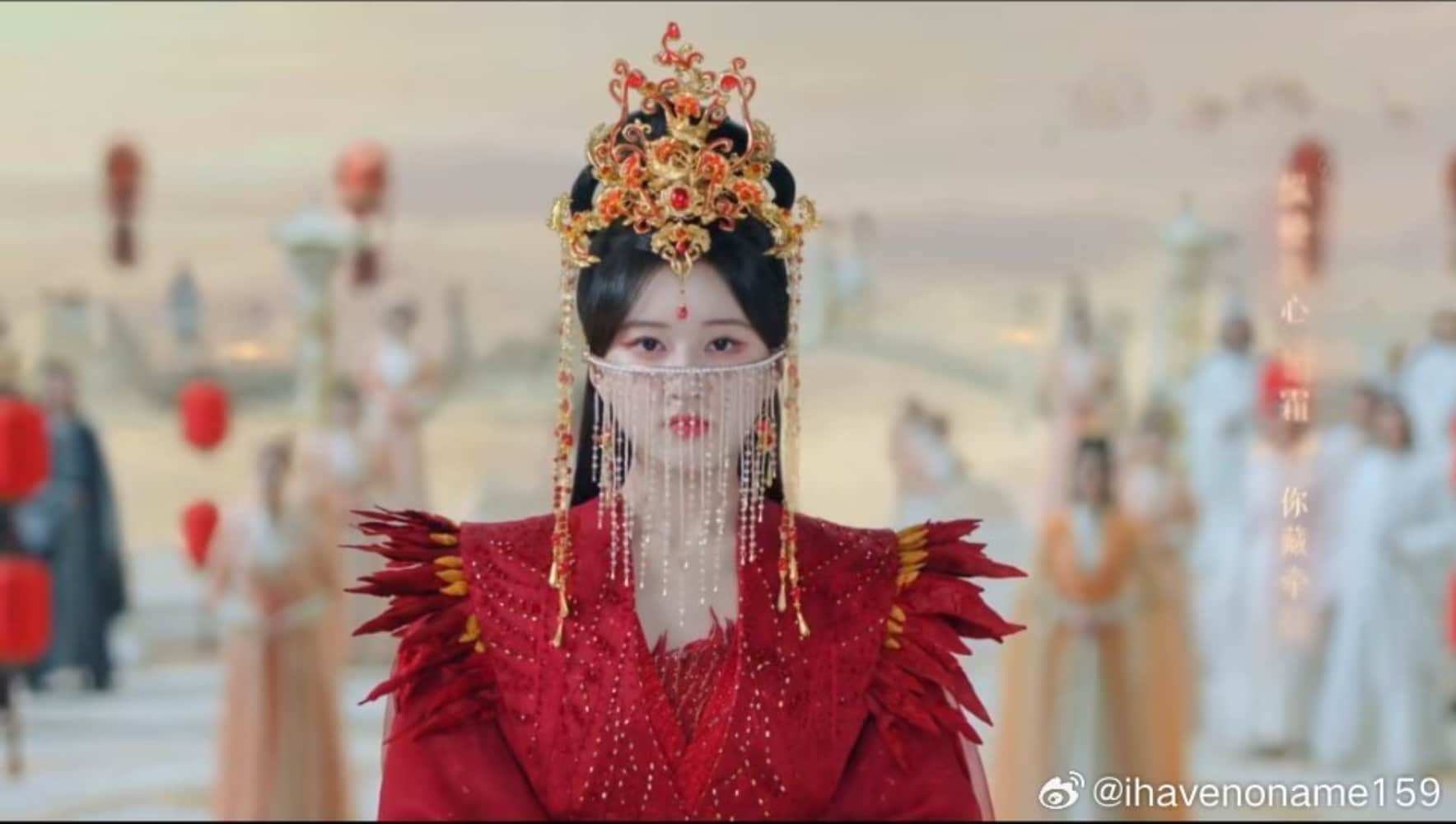 《神隐》赵露思凤皇妆造图片_6
