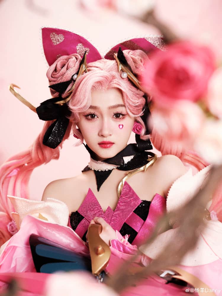 关晓彤cos妆孙尚香二次元粉色图片_6
