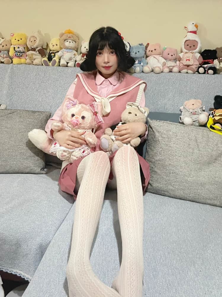 白丝jk二次元少女 莉娜熊粉丝_5
