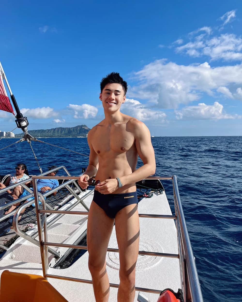 西裤支起的帐篷图片,男士西装凸包图片_3