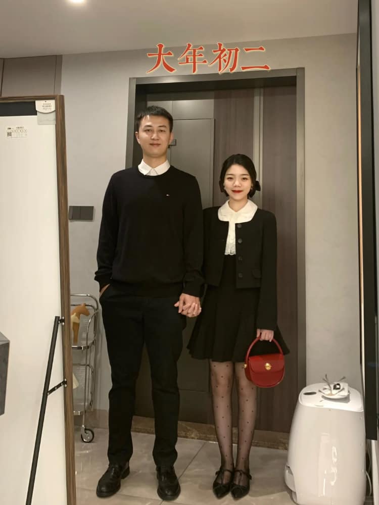 女生过年穿搭初一至初七系列图片_2