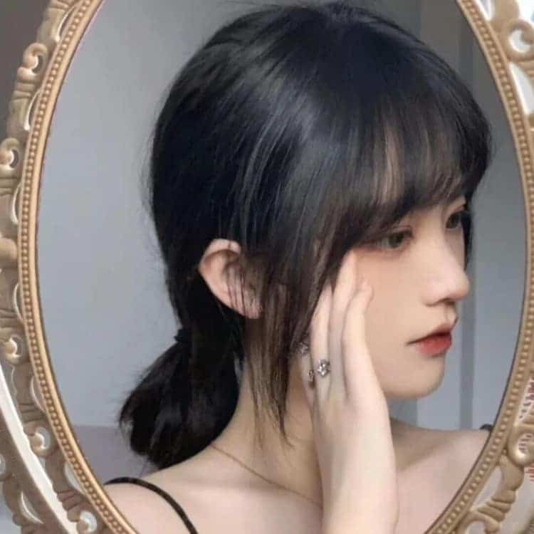 大学生喜欢的忧郁伤感女生头像 ins风真人女头_5