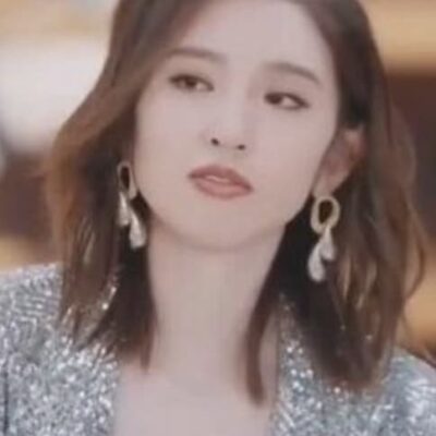 唐艺昕说恋爱中先道歉的人赢了