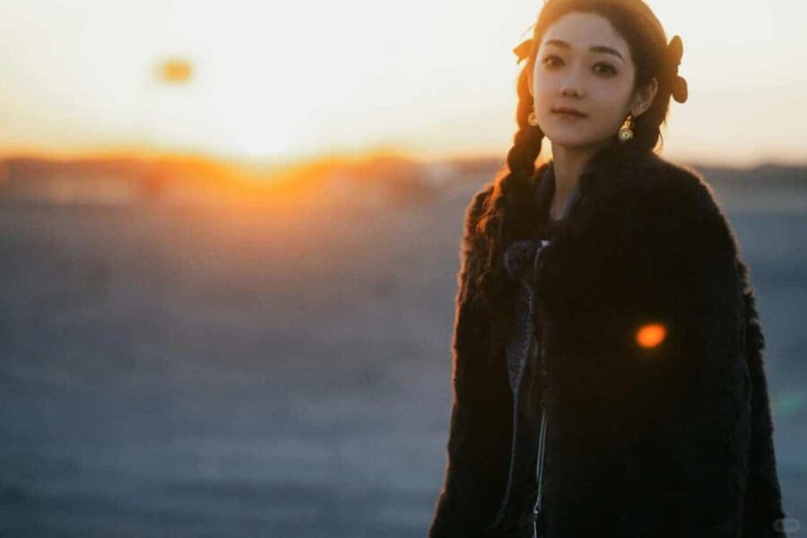 年轻女孩希林娜依·高真人照片头像图_19