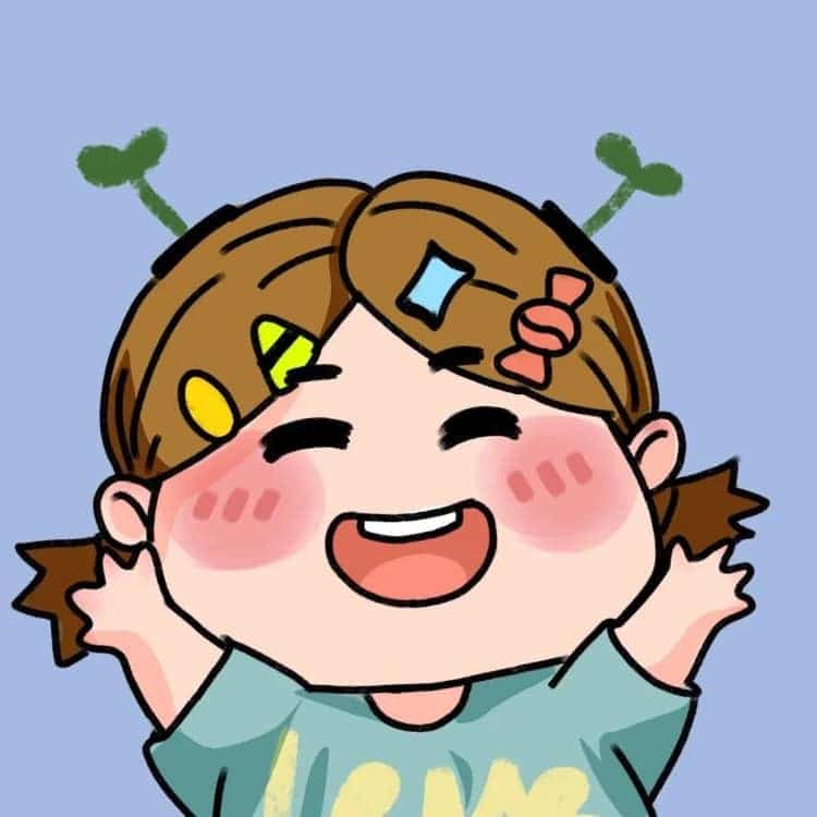 很明显的一左一右可爱卡通情侣头像_4