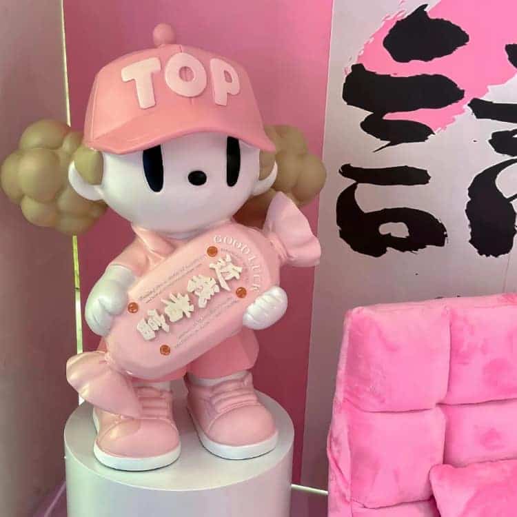粉色公主请发财朋友圈背景配图_7
