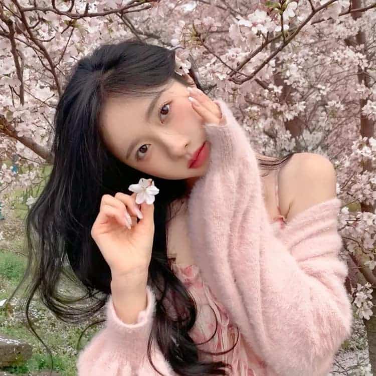 春天男友视角招桃花甜美女生头像_16