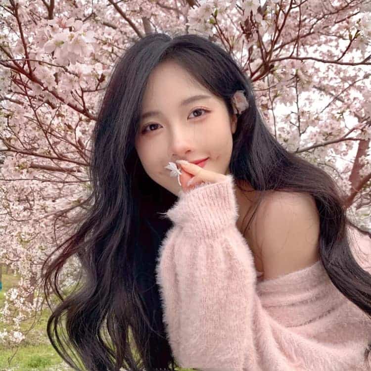 春天男友视角招桃花甜美女生头像_17