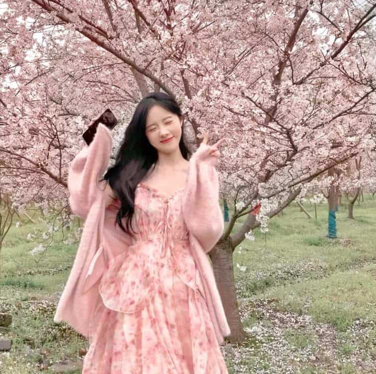 春天男友视角招桃花甜美女生头像_20