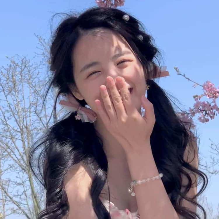 春天男友视角招桃花甜美女生头像_26