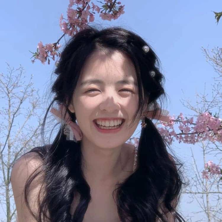 春天男友视角招桃花甜美女生头像_27