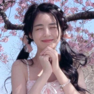 春天男友视角招桃花甜美女生头像
