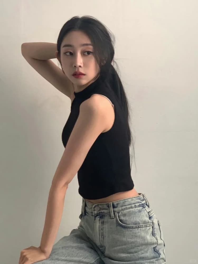 Lovelyz成员解散后徐智秀在工厂打工，智秀被生活美照图片_7