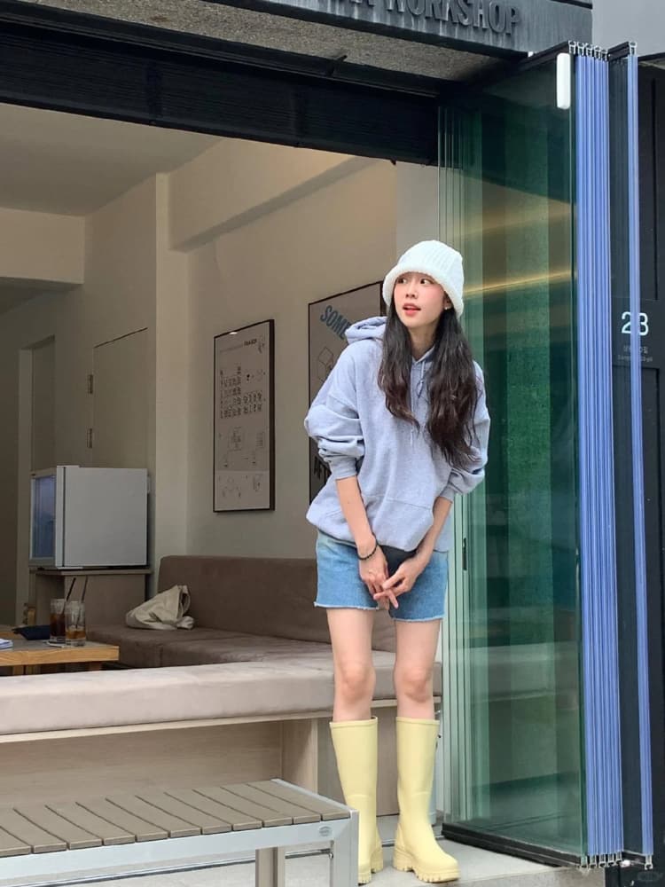 Lovelyz成员解散后徐智秀在工厂打工，智秀被生活美照图片_15