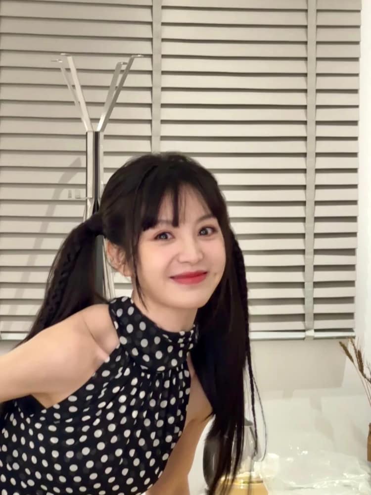 田曦薇双马尾图片变身元气少女_2