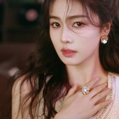 白鹿柔美月光妆图片，月光妆长什么样？