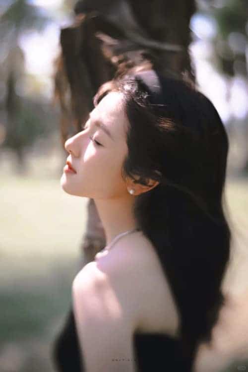 黑色长发李兰迪邻家姐姐氛围感微信头像_13