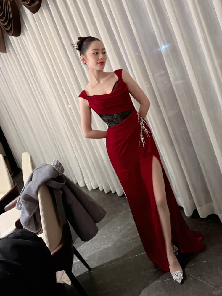 朗朗老婆吉娜·爱丽丝惊艳的照片_3