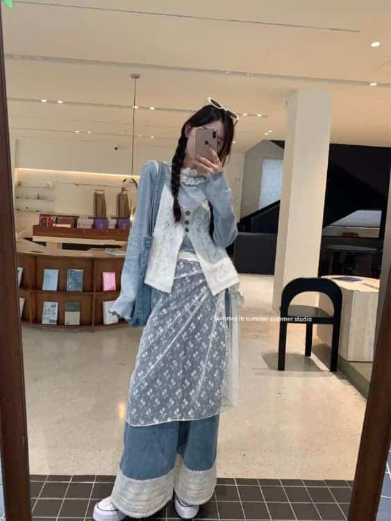 女生牛仔裤蕾丝屁帘遮臀部穿搭真人效果图_11
