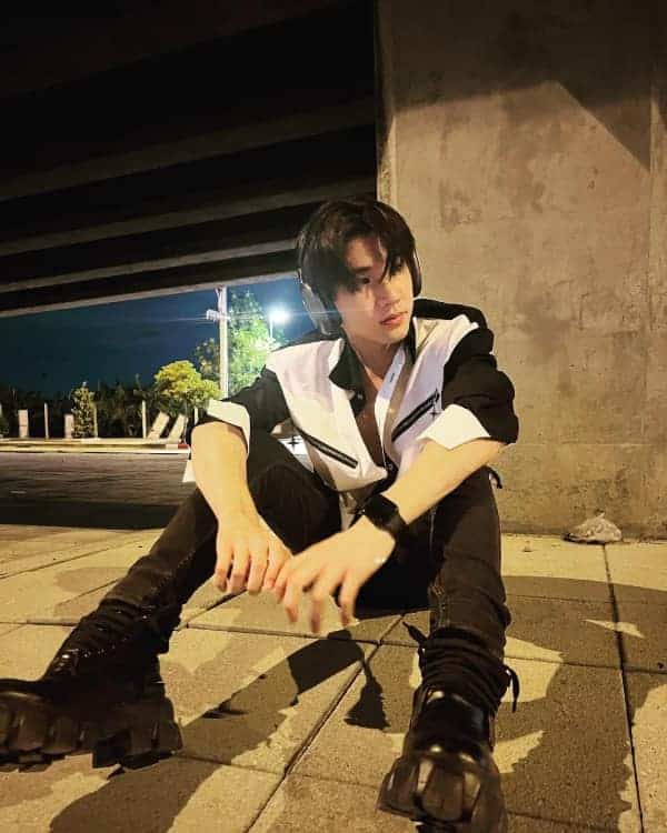 泰国男明星Perth王俊勇高清男生头像_1