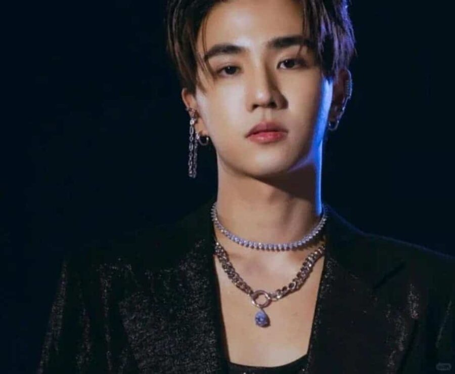 泰国男明星Perth王俊勇高清男生头像_7