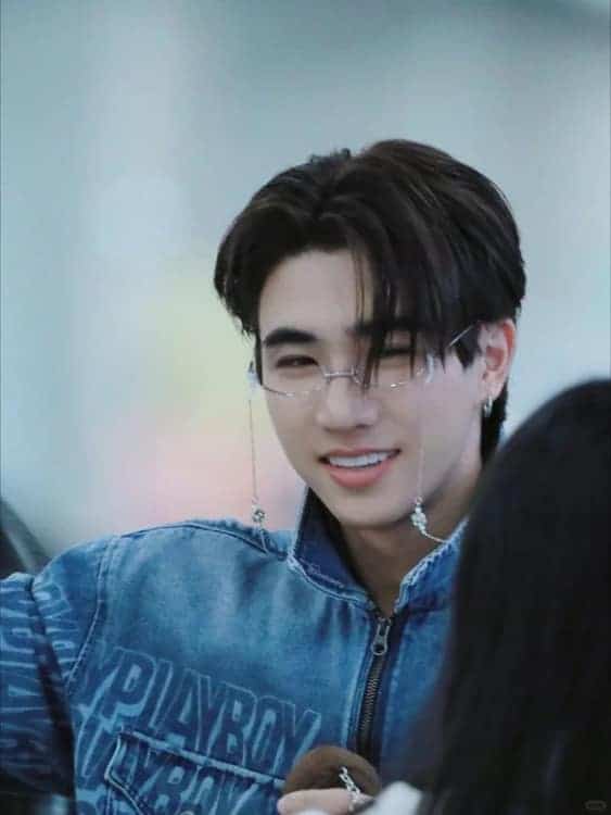 泰国男明星Perth王俊勇高清男生头像_8