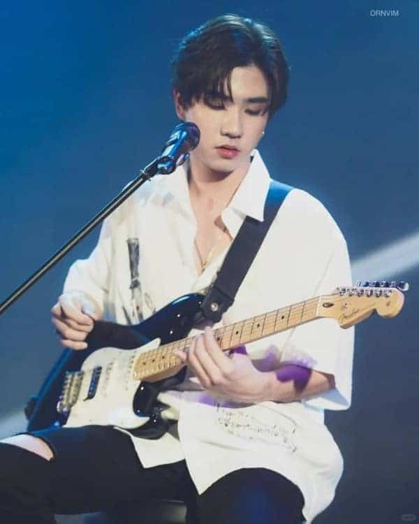 泰国男明星Perth王俊勇高清男生头像_11