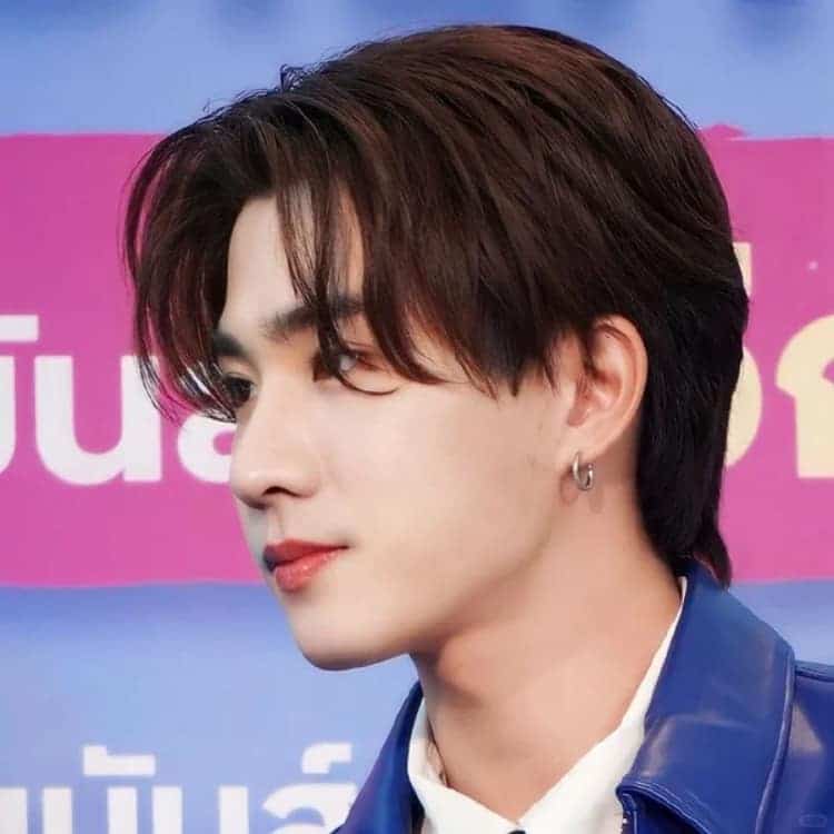 泰国男明星Perth王俊勇高清男生头像_12
