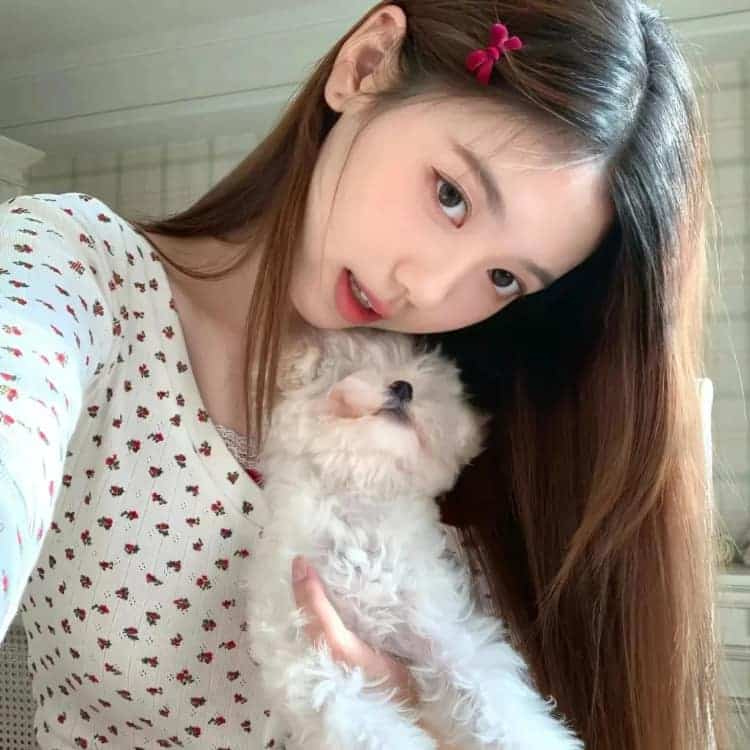 ins高级质感小众唯美滤镜真人女生头像_19