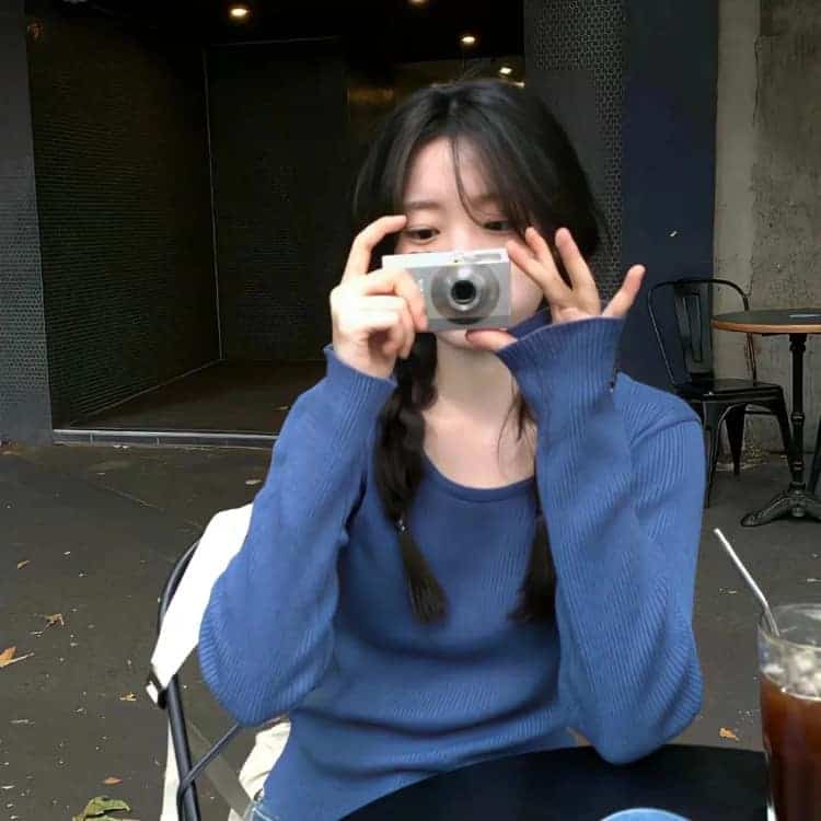ins高级质感小众唯美滤镜真人女生头像_29