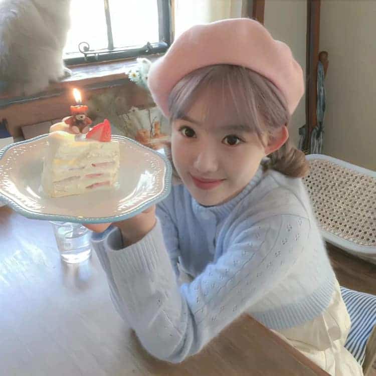 ins高级质感小众唯美滤镜真人女生头像_30