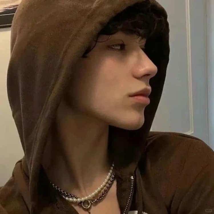 成熟霸气有男人味欧美风高级感男生头像_16