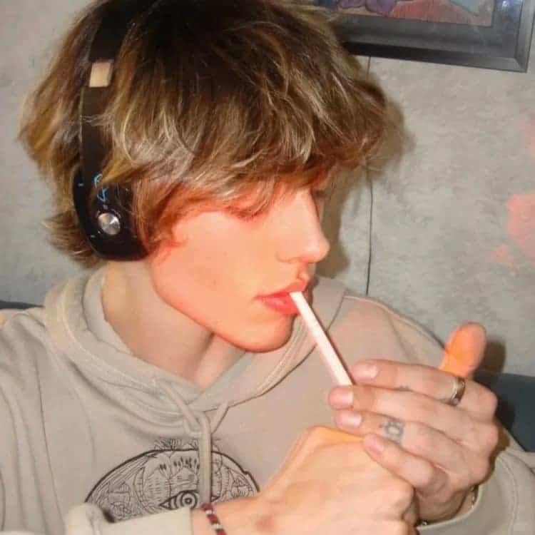 成熟霸气有男人味欧美风高级感男生头像_23