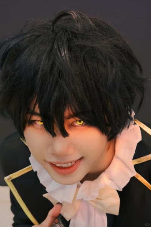 真人cosplay龙族路鸣泽服装造型真人效果图_11